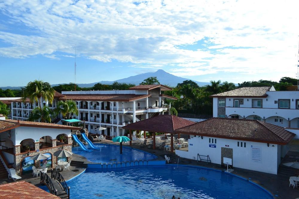 Hotel Maria Isabel Colima Exterior foto
